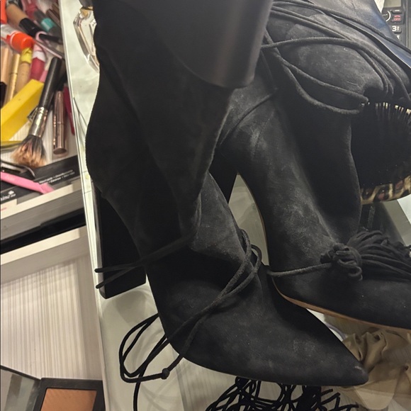 Saint Laurent Black Heeled Boots - Picture 6 of 6